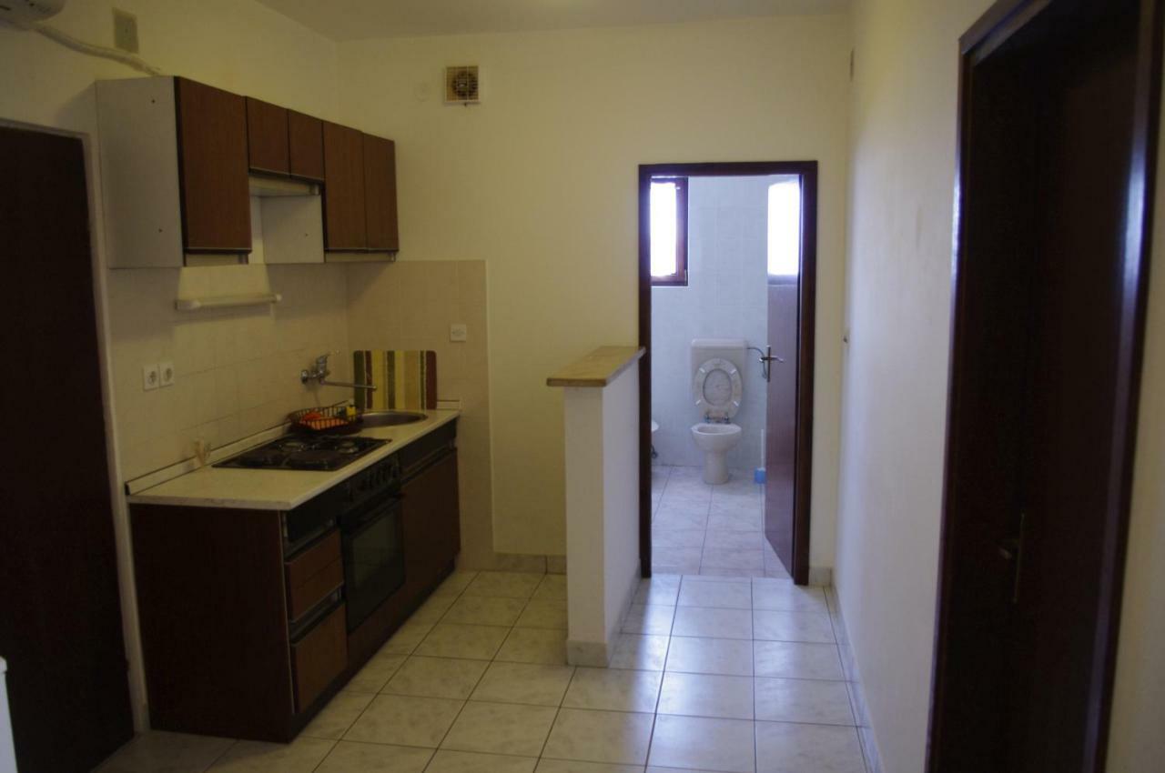 Apartmani Antonia Novalja Kültér fotó